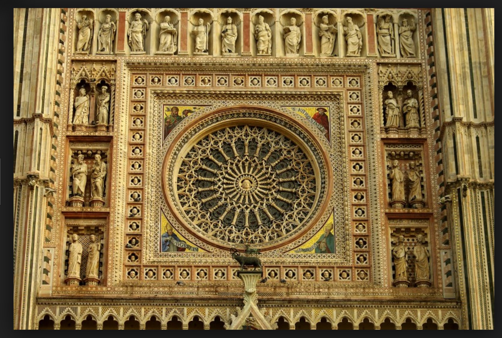 Rosone del Duomo di Orvieto (Rete Comuni Italiani)